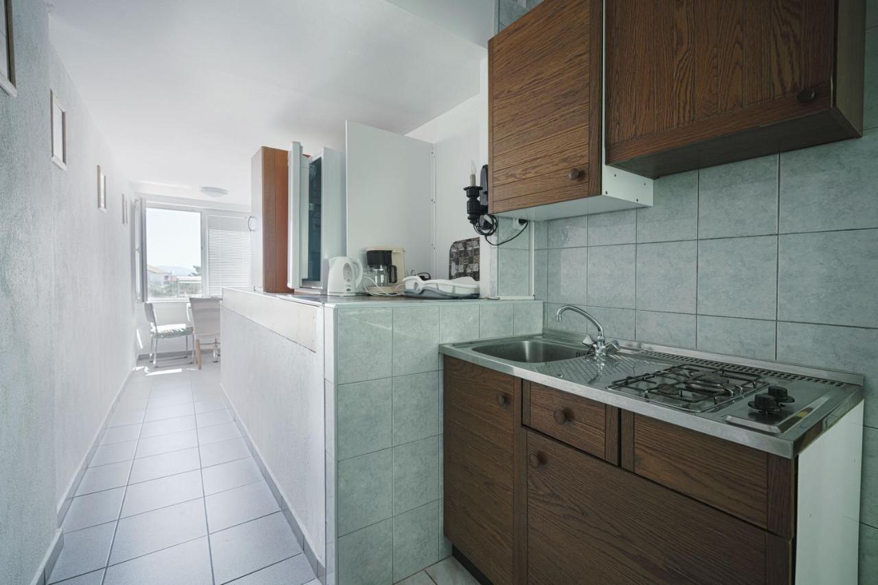 Apartmani Krizanovic Vodice Exterior photo