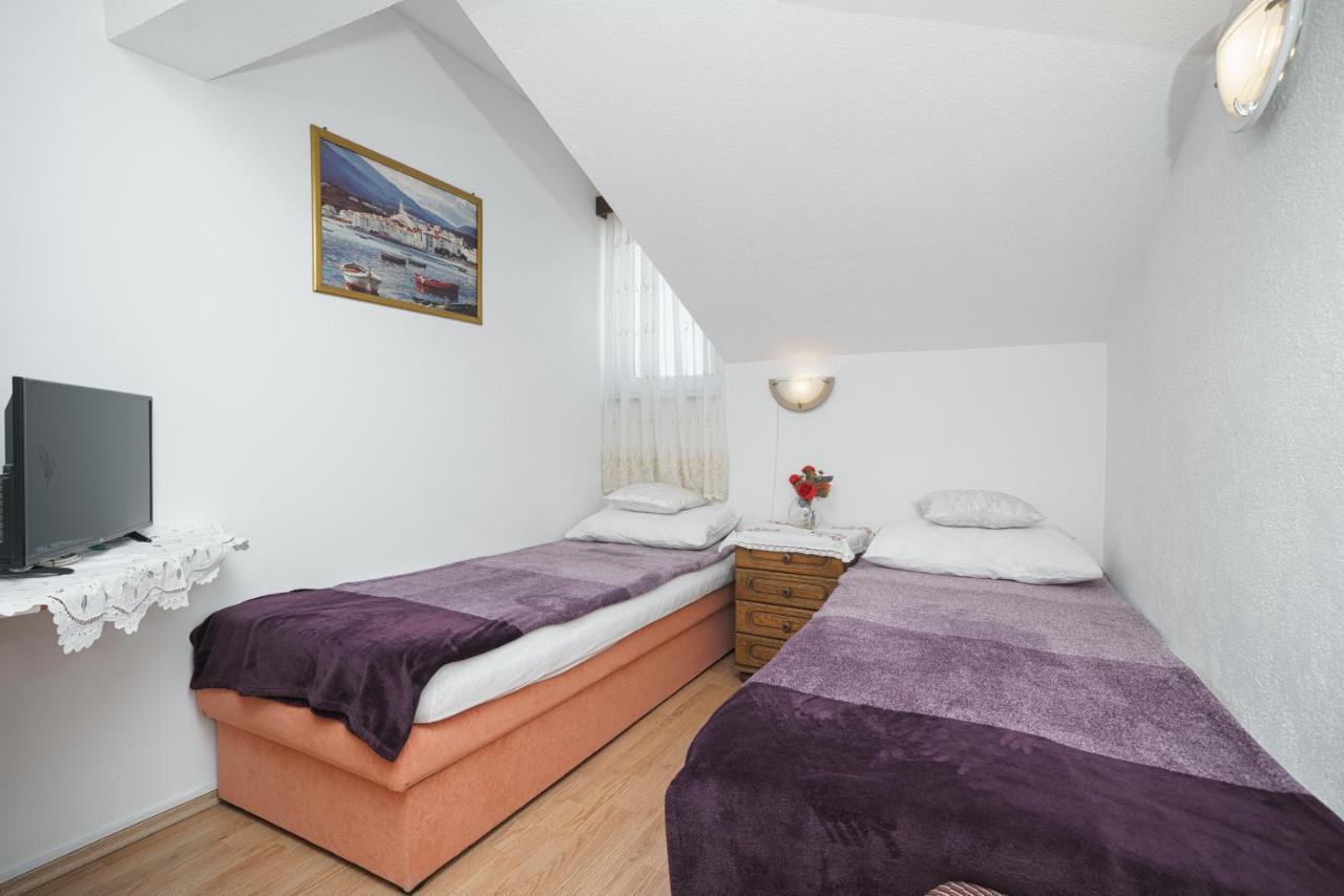 Apartmani Krizanovic Vodice Exterior photo