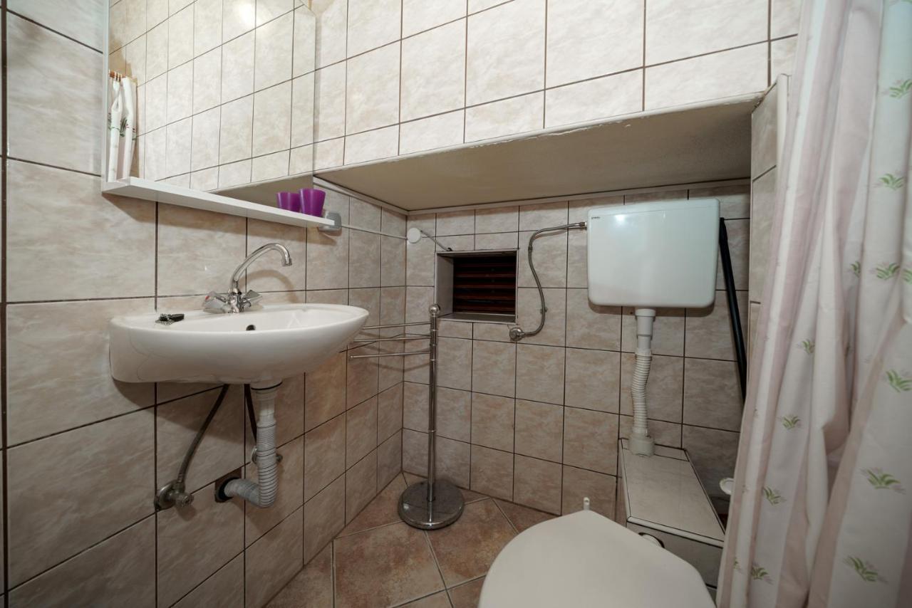 Apartmani Krizanovic Vodice Exterior photo